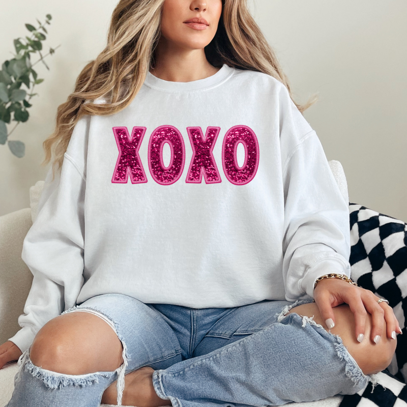 Pink XOXO Valentine's Day sweatshirt