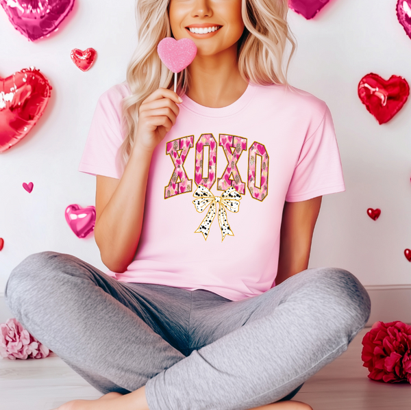 XOXO Valentine’s T-Shirt | Cute Leopard Bow Tee | Pink