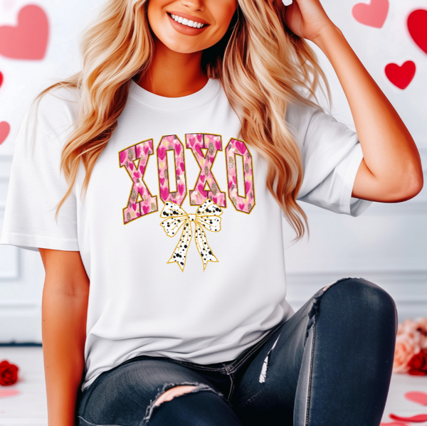 XOXO Valentine’s T-Shirt | Cute Leopard Bow Tee | White